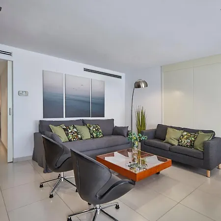 Bbarcelona Diputacio Flat *