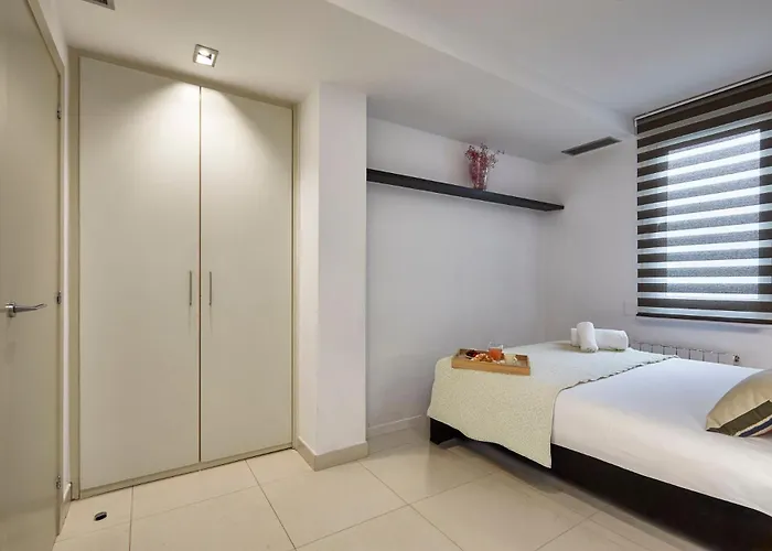 Bbarcelona Diputacio Flat